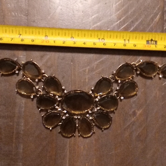 Neclace - Picture 3 of 4